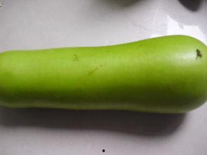 葫芦瓜怎么削皮吃,轻松解锁美味新食法