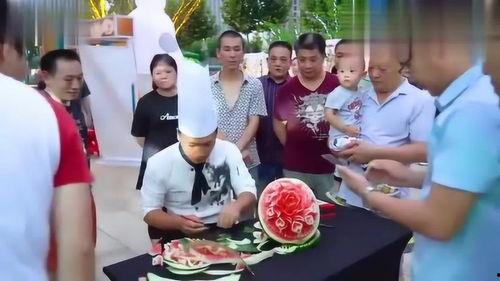 围观吃瓜群众视频,揭秘网络视频中的热门现象