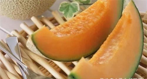 吃哈密瓜吐气,吐气成香，尽享夏日清新